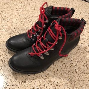 Womens Sperry black wedge Celeste boot